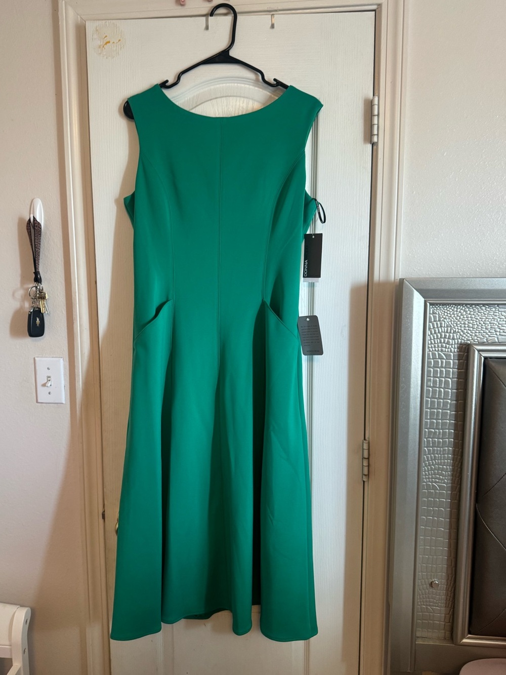 Donna Ricco Sleeveless Teal-Green Fit and Flare Dress